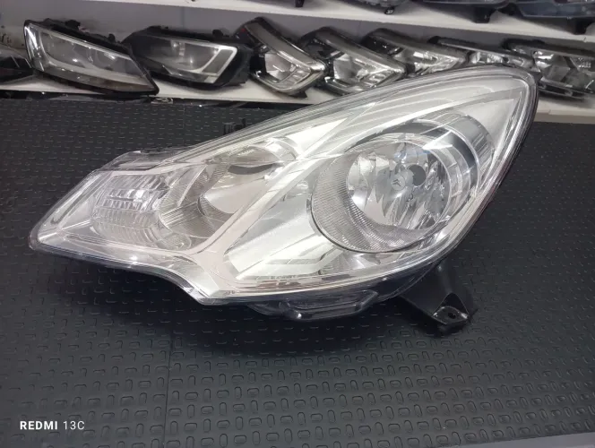 Farol c3 2013/  esquerdo 