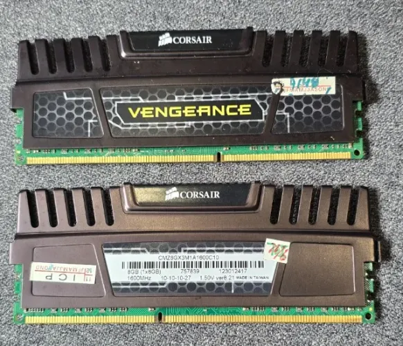 Memória DDR 3 Corsair Vengeance 8Gb 1600Mhz