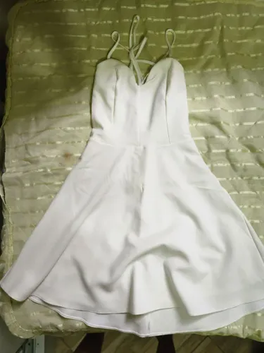 Vestido off-white tam PP seminovo
