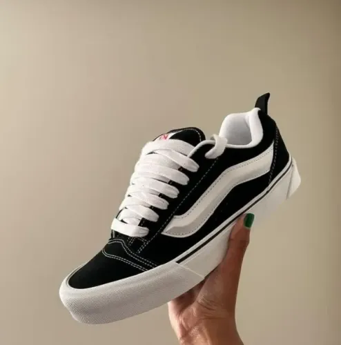 Tênis Vans Knu Skool Black White