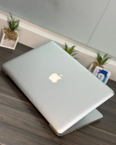 MacBook Pro 2009   A1278  Processador: Intel core 2 Duo 2.2GHz SEMI NOVO COM GARANTIA 