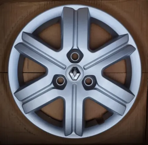 Calotas original Renault Kwid aro 14 semi novas 