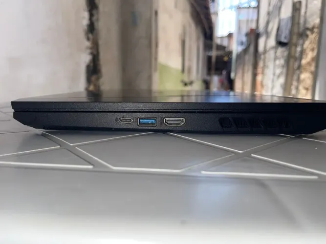 Notebook Acer Nitro 5 - GTX1650 - RAM 16gb - SSD 512gb - Windows 11 - Seminovo