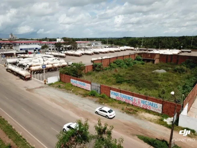 Lote/Terreno para venda tem 2450 metros quadrados em Vila Maranhão - São Luís - MA