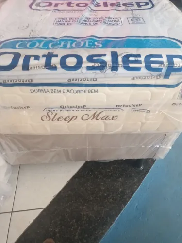 Cama solteiro com colchão molas ensacadas individual