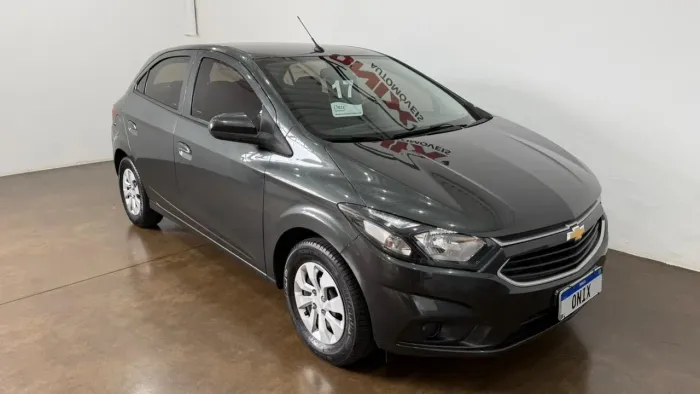 Chevrolet Onix Hatch LT 1.0 8V Flexpower 5P Mec. 2017