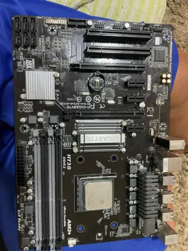 Processador AMD FX 8150 Kit Placa mãe Gigabyte GA-9770A-DS3P