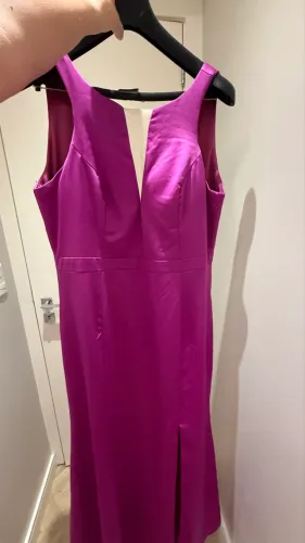 Vestido fúcsia