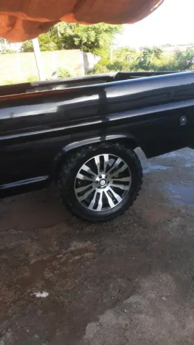 VENDO - FORD F100 - RODAS ARO 20 ESPORTIVA