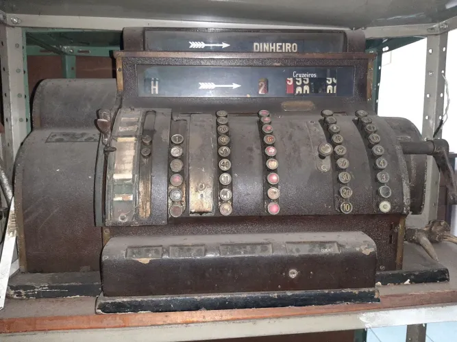 Mobiliário de loja antigo