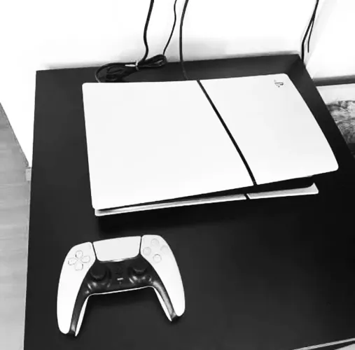Vende-se ps5 slim
