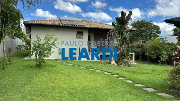 CASA EM CONDOMÍNIO - CONDOMÍNIO ALDEIAS DO LAGO - MG