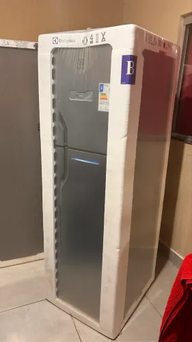 GELADEIRA 400 LITROS FOSS FREE TOP FREEZER 