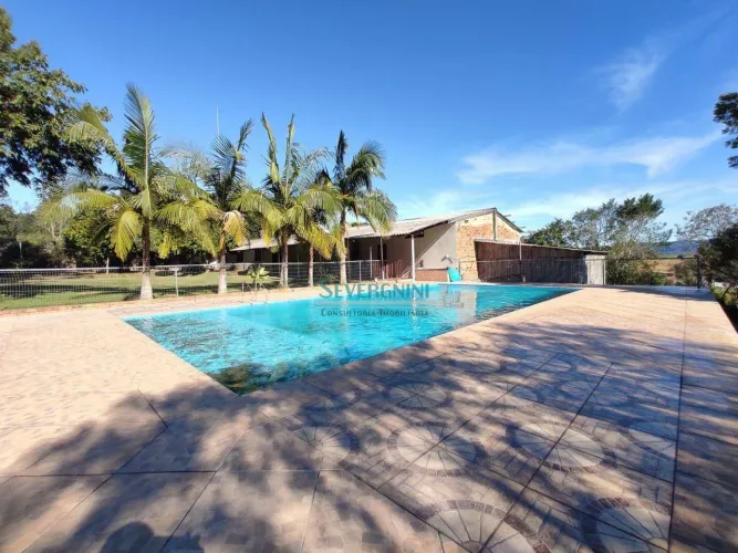 Chácara com 3 dormitórios à venda, 26000 m² por R$ 650.000,00 - Morungava - Gravataí/RS
