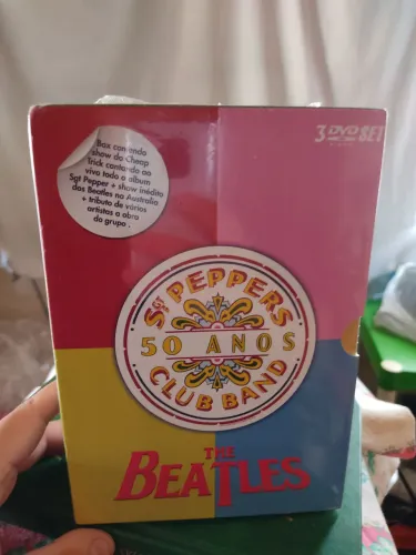 BOX DVD LACRADO The Beatles - Sgt Peppers Club Band 50 Anos