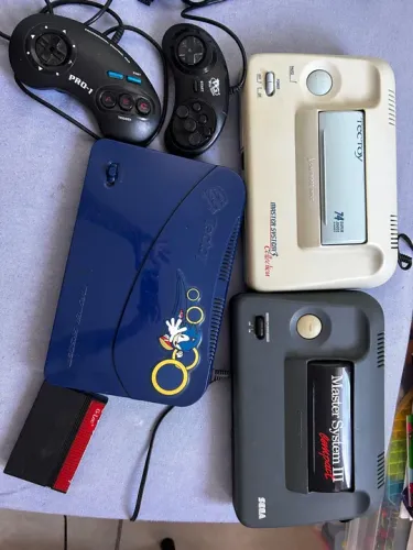Lote de Consoles de Vídeo Game - master system