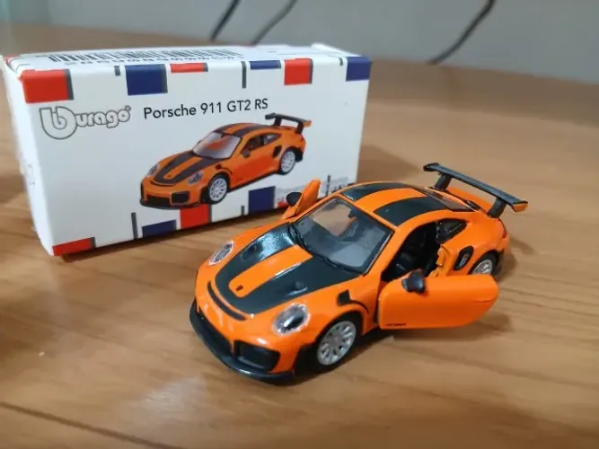 Miniatura Porsche 911 GT2 Laranja 1:64
