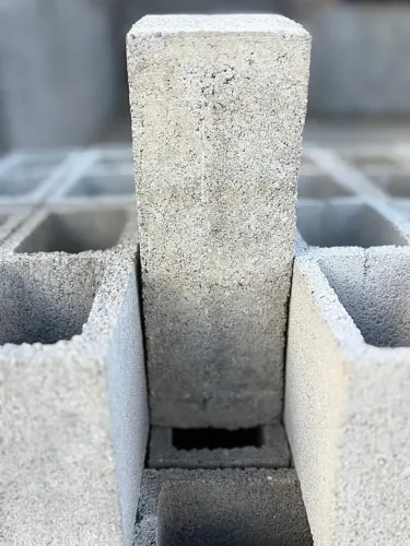 Bloco de 15 com fundo (Bloco de concreto)