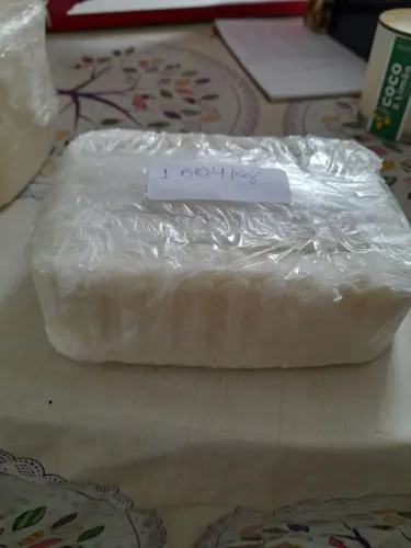 Cera de coco para velas artesanais