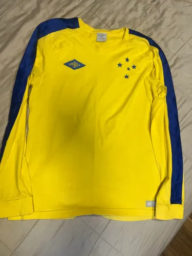 Camisa retrô do Cruzeiro
