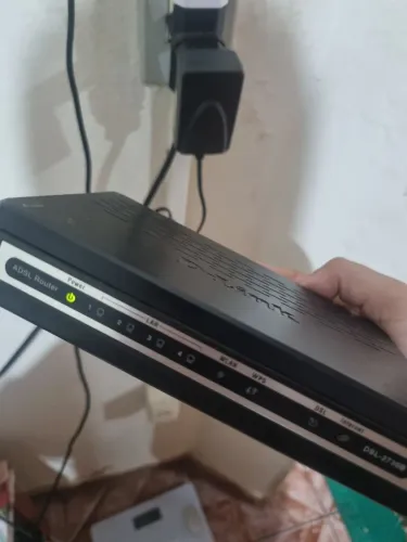 Roteador ADSL DSL-2730B