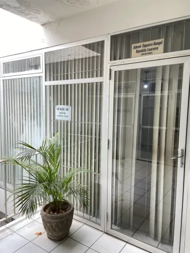 Vende-se loja 36 metros quadrados!