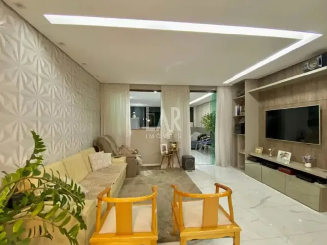 Casa Geminada à venda, 3 quartos, 1 suíte, 4 vagas, Santa Amélia - Belo Horizonte/MG