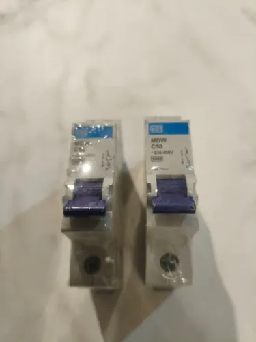 Disjuntor unipolar Weg 50A - novo