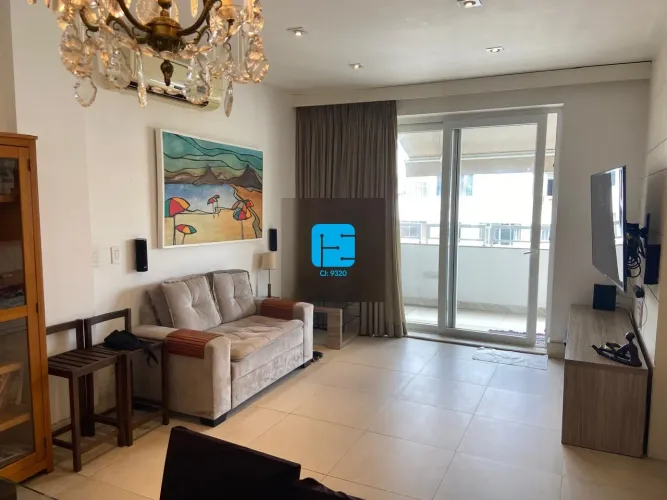 Cobertura Mobiliada com 2 Suítes em Copacabana