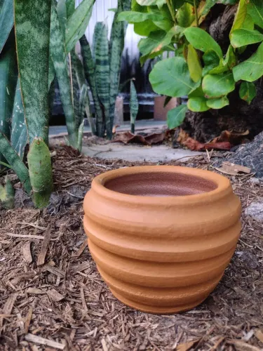 Jarros de cerâmica pequenos 