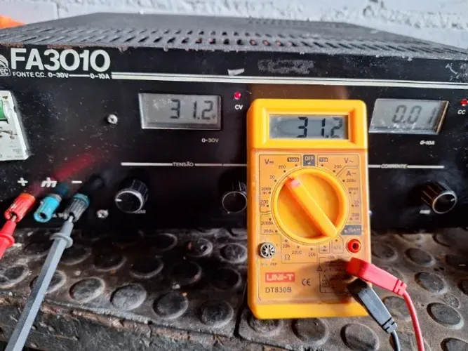 Fonte bancada estabilizada SUPLITEC FA3010