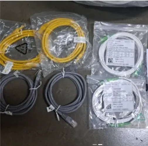 Lote com Cabos de Rede / telefonia / fibra