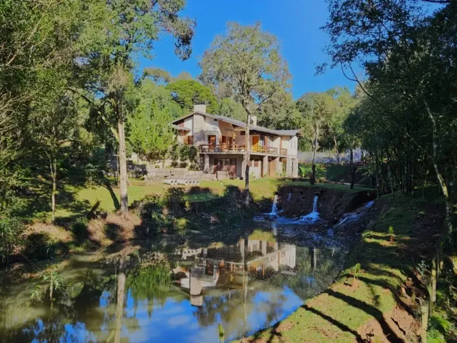 CAXIAS DO SUL - Casa Padrão - FORQUETA