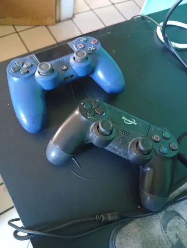 Par de Controle Ps4  ?