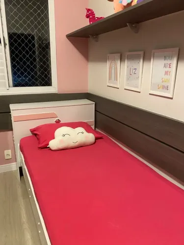 Cama de solteiro com cama extra inferior