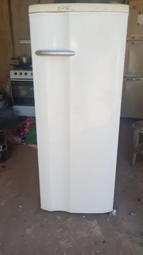 Geladeira usada