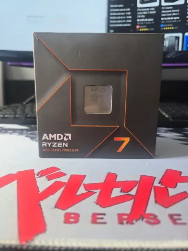 AMD RYZEN 7 8700F