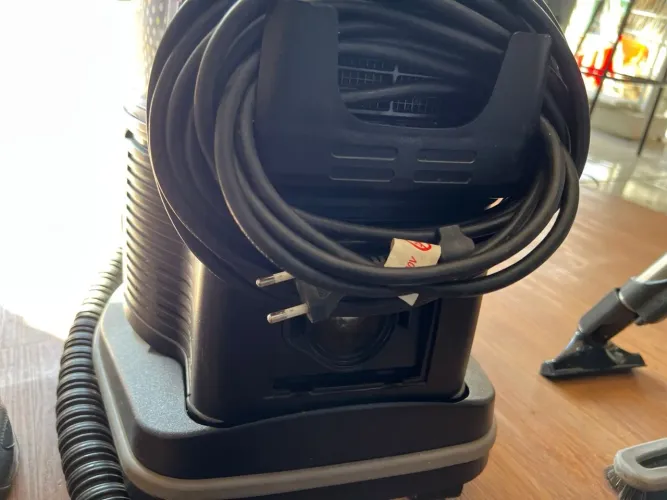 Aspirador de pó potente