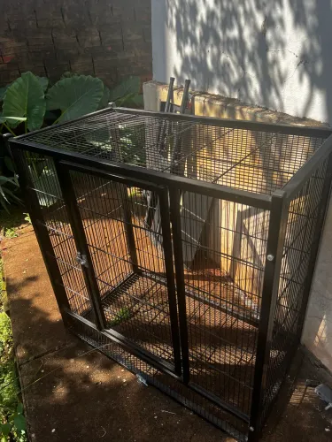 Gaiola de roedores com suporte e rodinha ( Gaiopar)