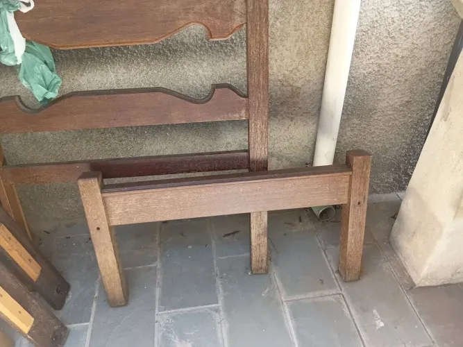 Cama sucupira solteiro