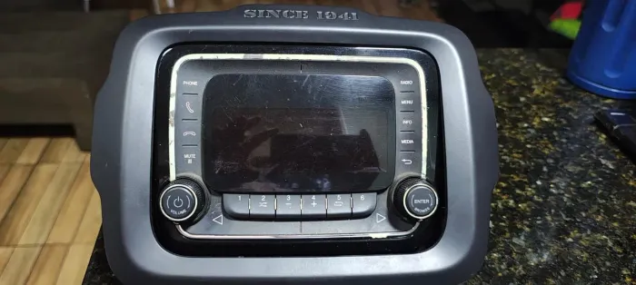 Multimídia original Renegade
