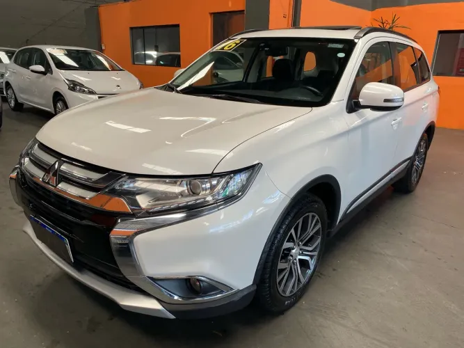 Mitsubishi Outlander 2.0 16V 160cv Aut. 2016