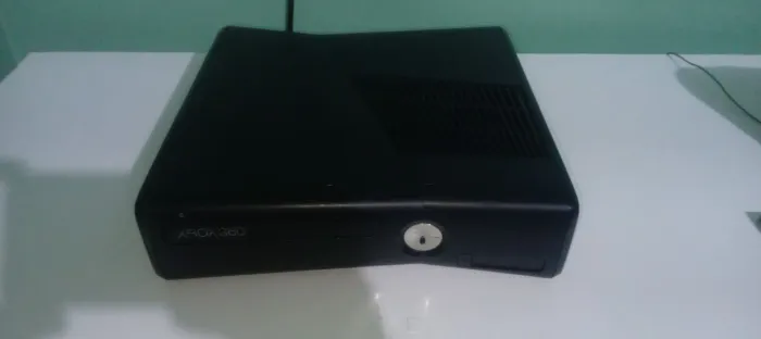 Xbox 360 Slim Trinity RGH 3.0