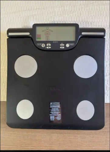 Bioimpedância Tanita Bc601fs Fitscan 8 eletrodos nova