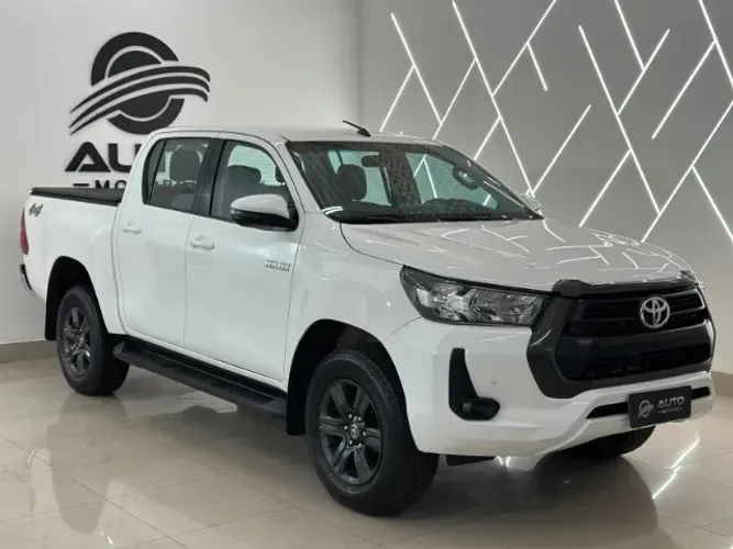 Toyota Hilux CD SR 4X4 2.8 TDI Diesel Aut. 2022