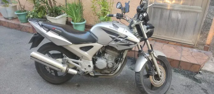 Honda Cbx 250 Twister 2007 Prata - Impecável, Econômica e pronta pra Rodar!