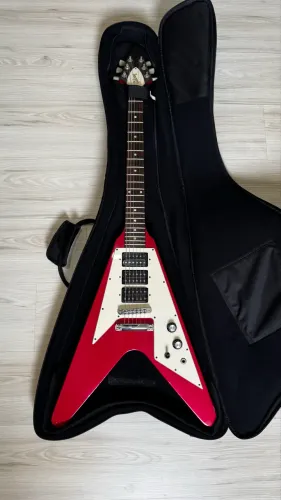 Guitarra Gibson Flying V 3 Humbuckers