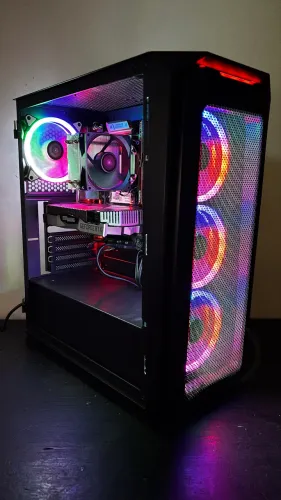 PC Gamer - RTX 2060 Super - i5 9400F