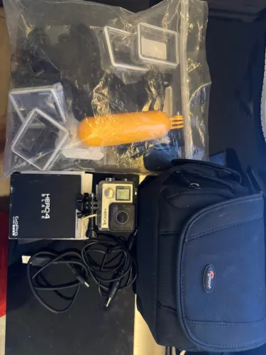 GoPro HERO4 Black 4K + Tela LCD + Bolsa e Acessórios