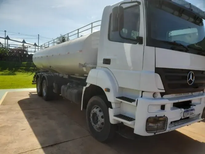 Caminhão Pipa M.benz 3340 Axor 6x4 